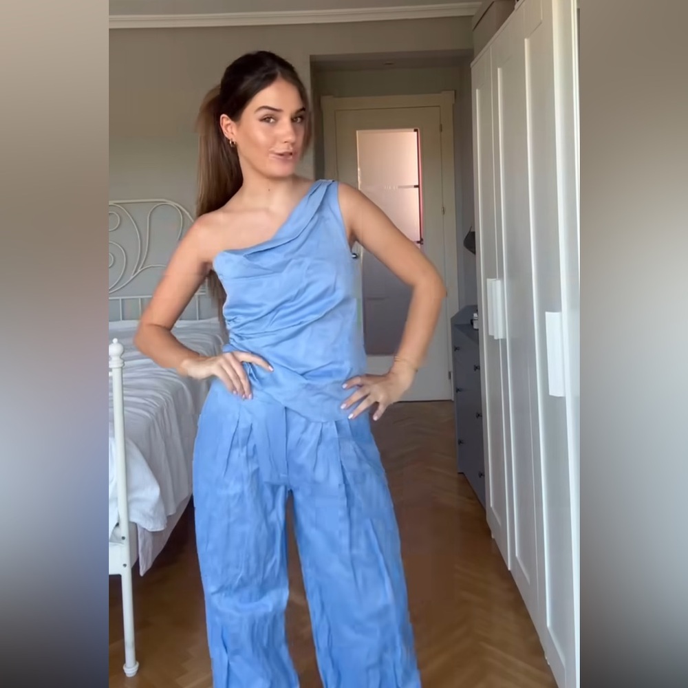 Zara Light Blue One-Shoulder Top and Wide-Leg Pants Set - Picture 9 of 16